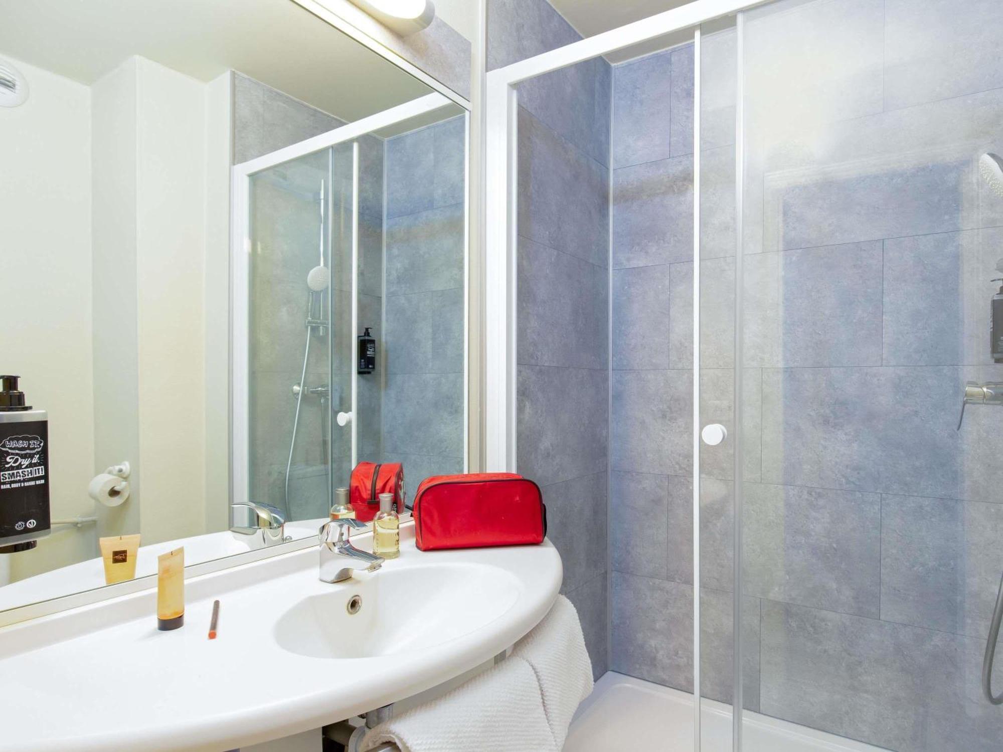 ibis budget Cavaillon Buitenkant foto